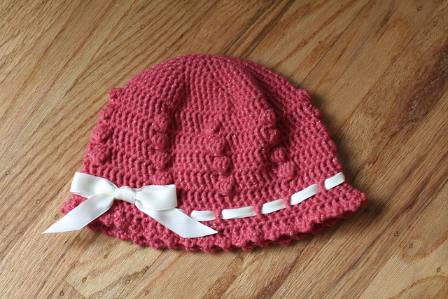 Bobble Tie Crochet Baby Hat Pattern from SweaterBabe.com