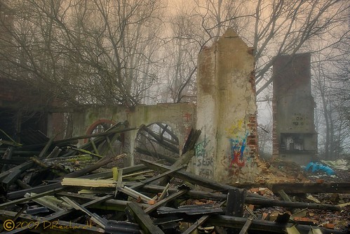 morning misty fog germany europe ruin end brickyard lostplaces