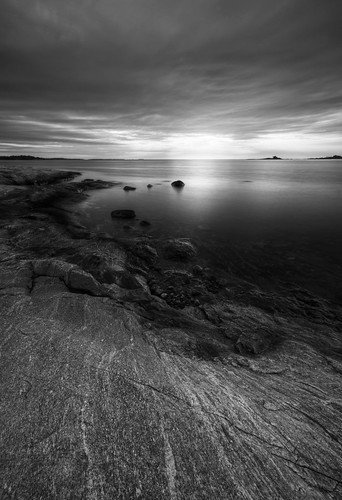 ocean monochrome sunrise sweden sverige hdr archipelago skärgård östergötland swedisharchipelago sigma1020mmf456exdchsm grytsskärgård johanklovsjö ekön