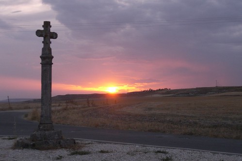 sunset españa atardecer spain cross cruz segovia castillayleón hiszpania cuéllar испания