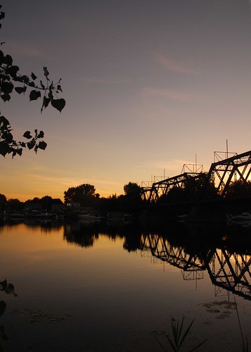 bridge sunset water chateauguay