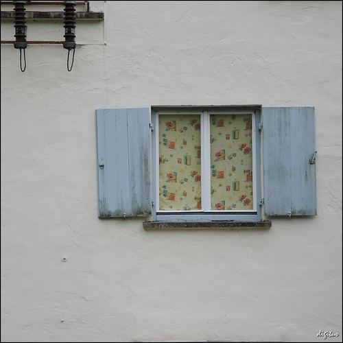 blue window fenster blau nikkor d300 rhizome badenwuerttemberg schwaebischealb abigfave 1685mmf3556gvr 1685vr
