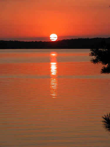 sunset orange reflection water wisconsin lostlandlake theperfectphotographer allaboutsun