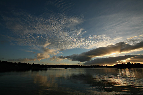 sky water clouds sunrise australia nsw newsouthwales rhodes parramattariver braysbay braysbayreserve