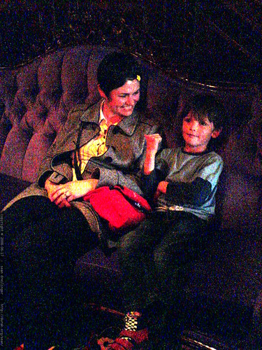 rachel and nick in the lobby   DSC00844