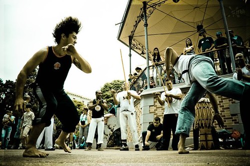 brazil minasgerais brasil canon capoeira berimbau belohorizonte bh praçadaliberdade fotoclube rebelxti muzenza