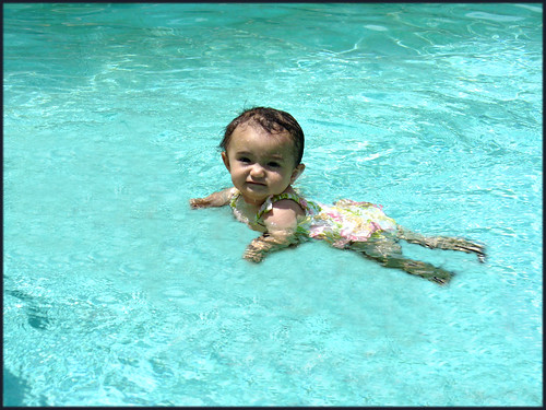 Kylie Swimming 883