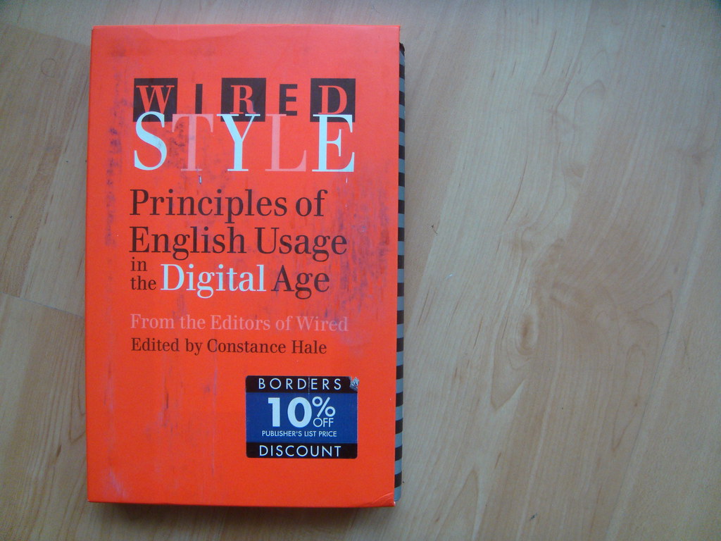 wired style - principles of english usage in the digital age