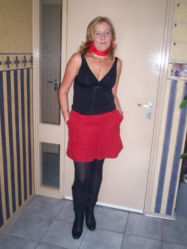 Mature Wives In Boots 31