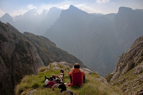 travel mountain trekking spain europa view hiking berge mountaineering rest aussicht wandern spanien picos gebirge bergsteigen asturien asturia spelndid picoseuropaasturienasturiaspainspanientravelhikingtrekki picoseuropaasturienasturiaspainspanientravelhikingtrekkingoutdoorwandern