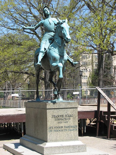 Jeanne d'Arc Liberatrice Statue - Meridian Park, Washington, D.C. - Nicholas Gillard-Byers photo, 2007