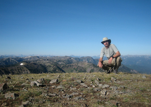 mountain montana peak summit gallatin hyalite ultralightbackpacking