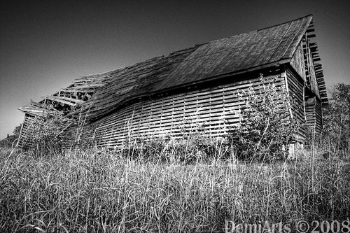 blackwhite destruction country deserted hdr countryarchitecture beginnerdigitalphotographychallengeswinner beginnerdigitalphotographychallengewinner epiceditsselection twipstraightlines