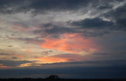 winter sky clouds sunrise germany deutschland nikon wiesbaden december hessen wolken dezember sonnenaufgang hesse d80 hyperfinch