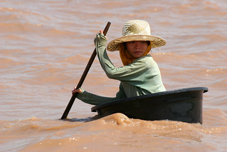 A girl at Tonle Sap lake.