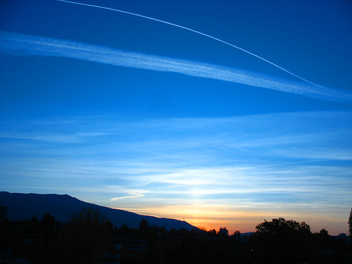 blue sunset clouds airplane geotagged sofia explore trail 3503 vitoshamountain geo:lat=4267101 geo:lon=23385338