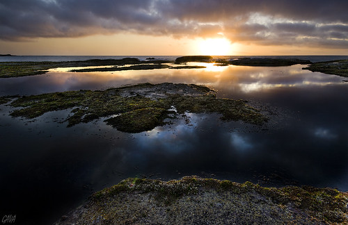 ocean seascape reflection sunrise rocks monavale gava