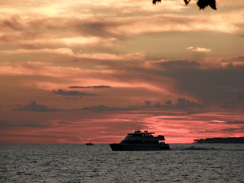 sunset ohio sky lake water clouds boats island islands evening boat twilight waves lakeerie lakes kelleysisland