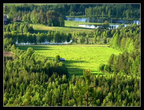 barn river view meadow älv vy utsikt lada äng råneå norrbotten rånerivervalley råneälvdal pålsberget