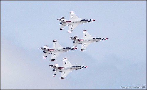 usaf academy coloradosprings denver colorado usa lockheedmartin graduation flyover thunderbirds jet