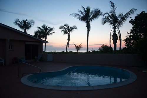 travel summer vacation usa beach pool sunrise verobeach 1685 d80