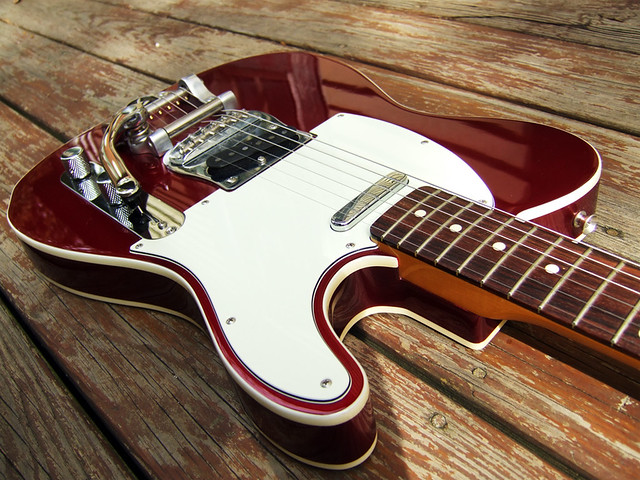Photo：Fender Telecaster with Bigsby By jboylan67