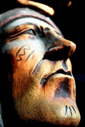 carving arkansas eurekasprings woodenindian cigarstore viewonblack pls47
