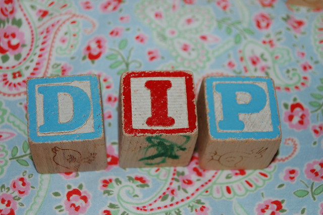 Dip letters by iHanna, (copyright Hanna Andersson)