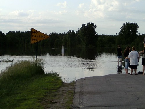 road water river iowa 2008 carlisle floods
