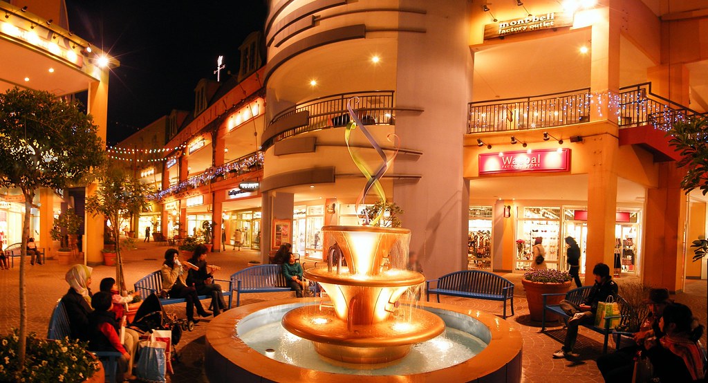 The Fountain at Jazz Dream Nagashima
