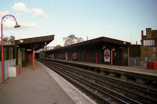 Hillingdon Station 1987