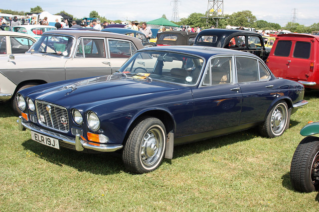 1970 Jaguar XJ6 4.2 Series 1 | Flickr - Photo Sharing!