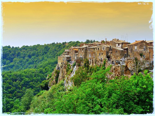 italy cliff forest landscape country fortress oldcountry musictomyeyes coloursoflife calcata perte amazingshots theothervillage citrit top20travelphotography betterthangood evapassion