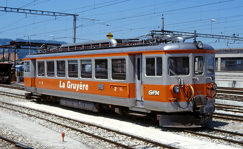 railroad switzerland railway trains railcar svizzera freiburg bahn mau ferrovia tpf treni gfm schmalspurbahn yashicafxd bde44 elettromotrice triebzuge