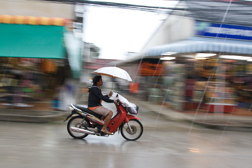 Panning in rainy Thailand 2008