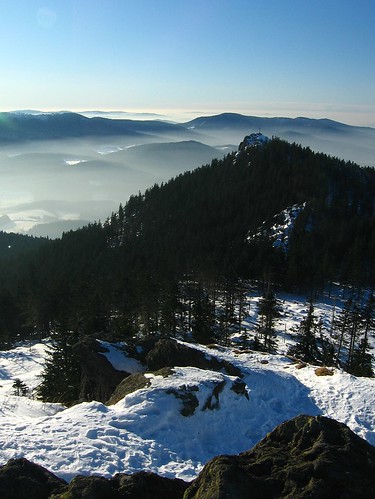 winter snow clouds forest geotagged view mountainrange šumava bayerischerwald groseosser velkýostrý geo:lat=49202983 geo:lon=13109994 kleinerosser malýostrý
