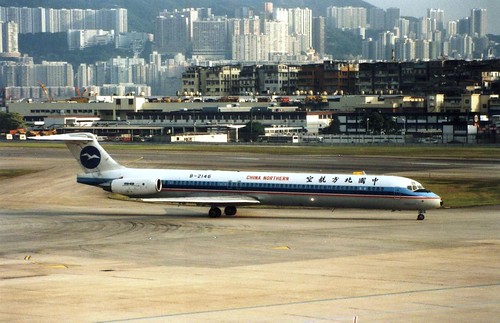 CHINA NORTHERN MD 82 B-2146(cn2010)