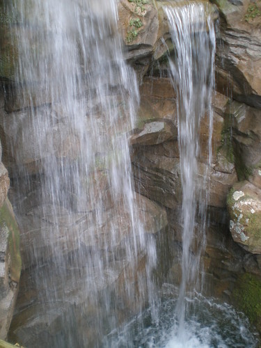 waterfall rocks indiana evansville amazonia welltaken meskerparkzoo