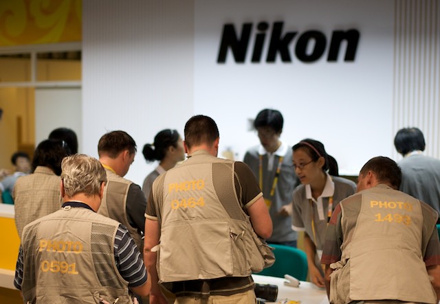 Nikon Help Desk In Media Center Lots Of Activity As Photog Flickr