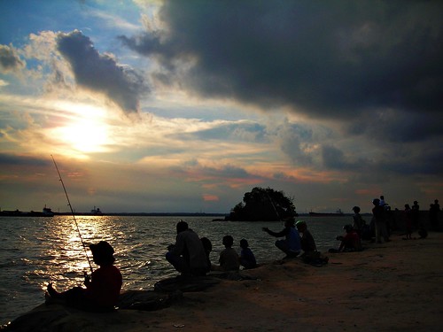 sunset indonesia fishing borneo kalimantan balikpapan supershot eastkalimantan mywinners eastborneo colorphotoaward ultimateshot damniwishidtakenthat makassarstrait