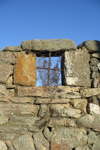 muro wall ventana reja piedra martinamor