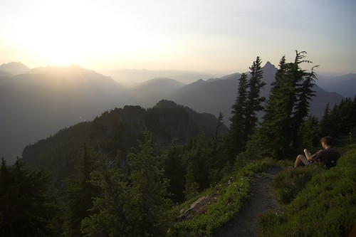 sunset mountain mountains hiking mount trail backpacking cascades pugh northcascades