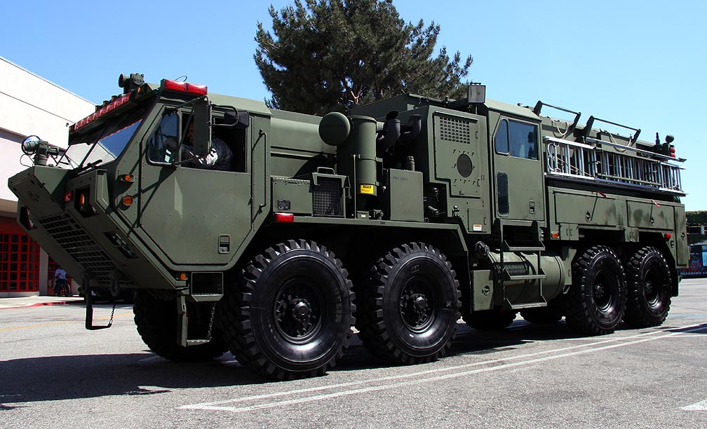 Pierce/Oshkosh M1142 Tactical Firefighting Truck - A Photo On Flickriver