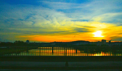 bridge sunset sky river linz sonnenuntergang himmel stadt brücke fluss danube donau