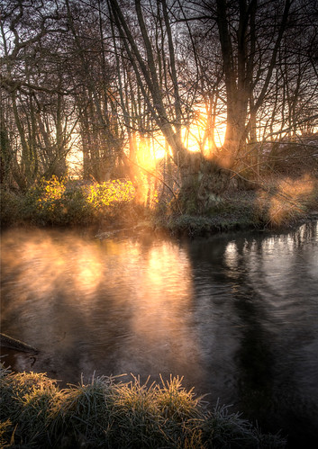 morning mist sunrise river frost norfolk hdr castleacre