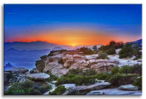 sunset arizona sun mountains southwest photoshop landscape scenery tucson canyon soe hdr oldwest cs4 photomatix tonemap hdrpool abigfave dslra350 dslr350