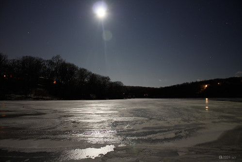 light moon lake snow cold reflection ice dark lights newjersey alone nocturnal country nj lonely atnight nocturne rockaway whitemeadowlake noctography