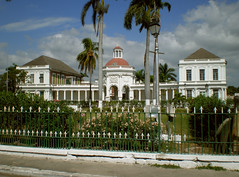 Colonial house with Rodney memorial, Spanish Town