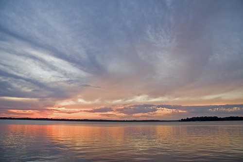 canada fenelonfalls water sunset sky clouds kawarthalakes cameronlake trentwaterway photo photography canon 20d