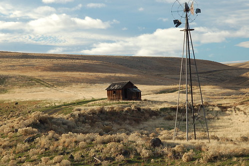 windmill cabin rustic sagebrush westernlandscape oroutdoors nyeor pilotrockor